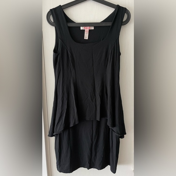 Jessica Rose Dress - Picture 5 of 5